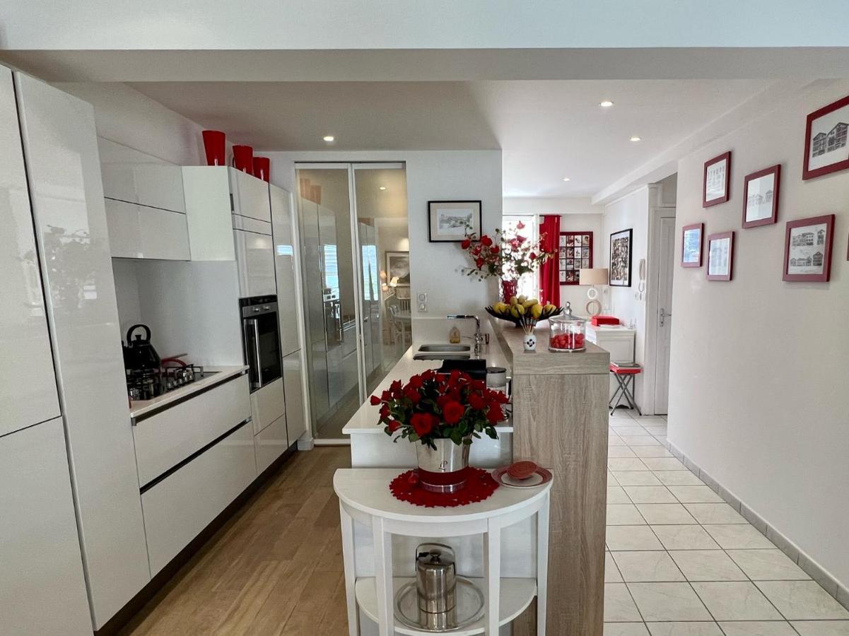 120m2 Avec Deux Terrasses Ensoleillées à *